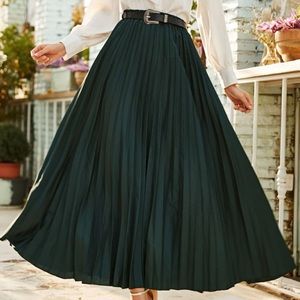 Green Maxi Accordion Skirt